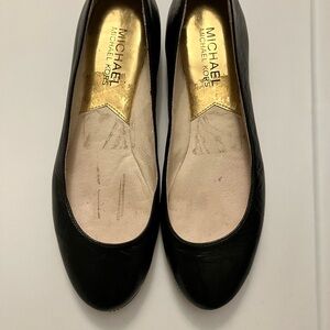 Michael Kors Lillie Dixie Ballet Flats, Black with Gold Accents, size 5M